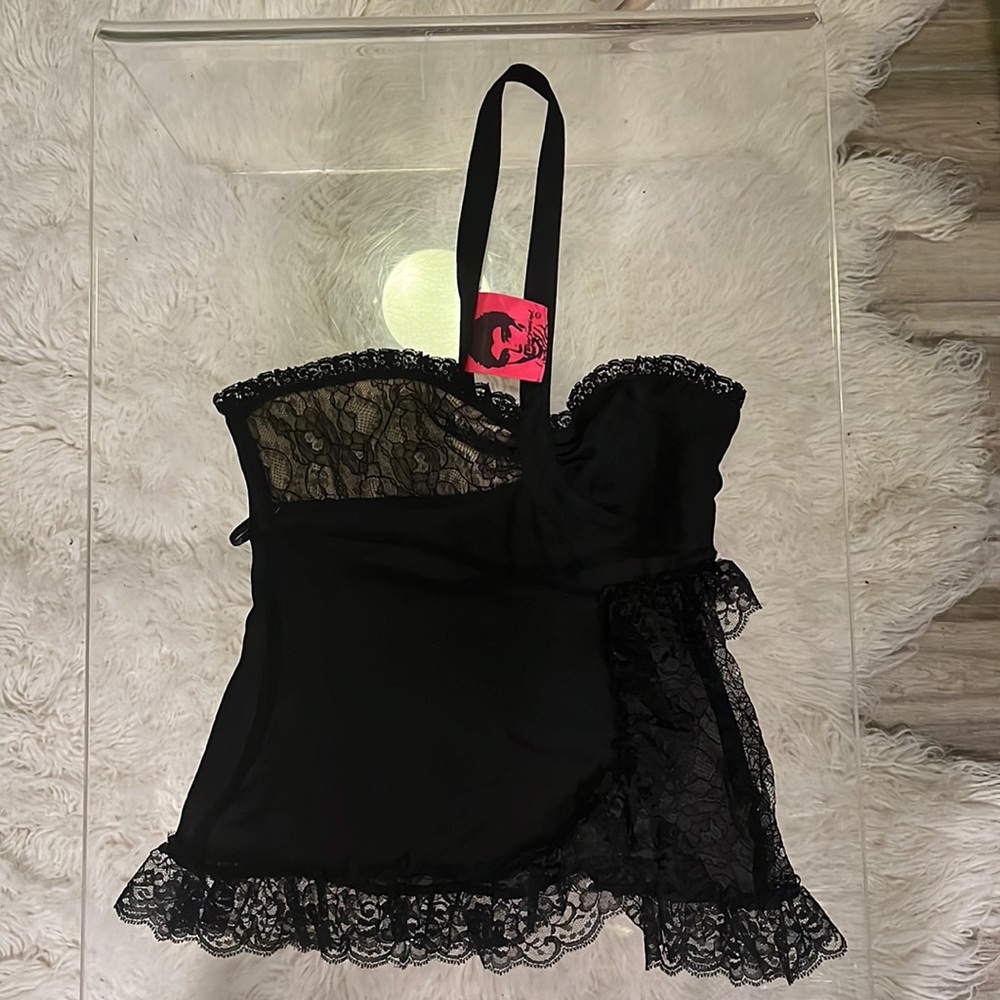 COLLECTORS Vintage Betsey Johnson Lace Top !